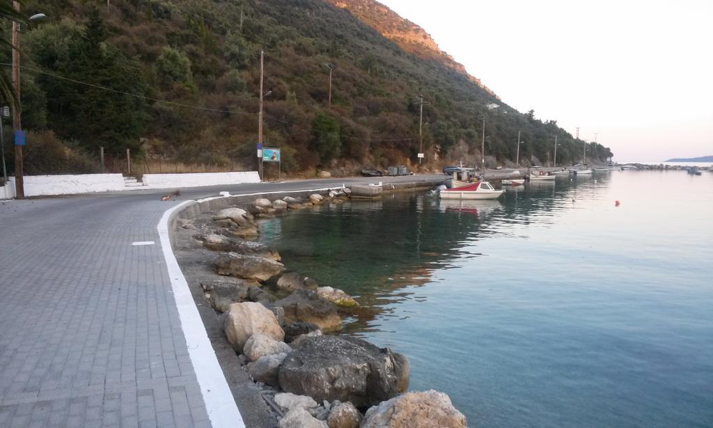 Apartmán Porto Poros Mikros Gialos Exteriér fotografie