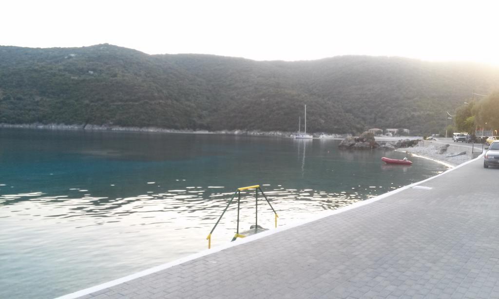 Apartmán Porto Poros Mikros Gialos Exteriér fotografie