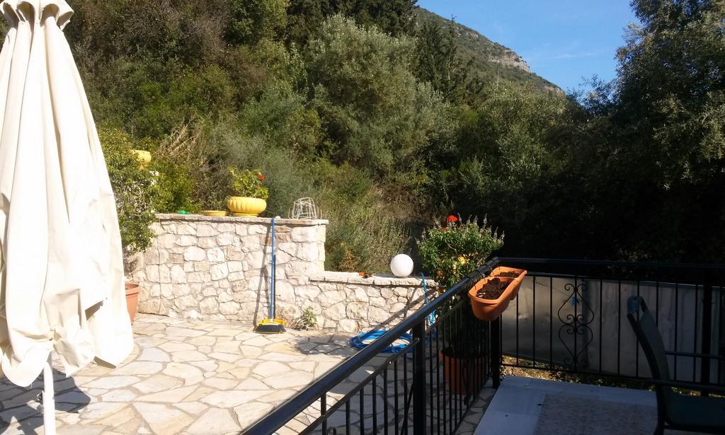 Apartmán Porto Poros Mikros Gialos Exteriér fotografie