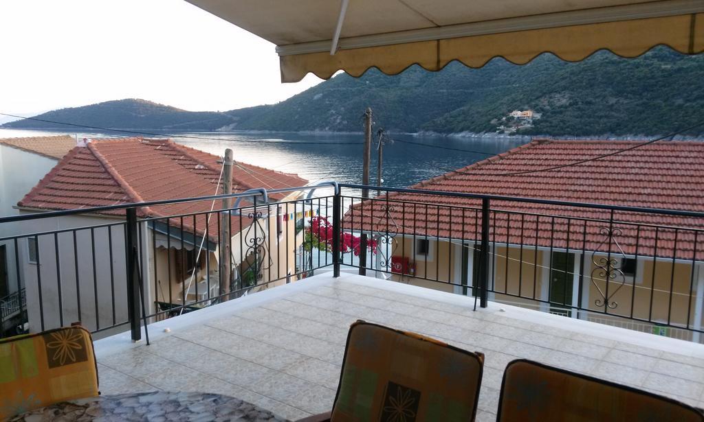 Apartmán Porto Poros Mikros Gialos Exteriér fotografie